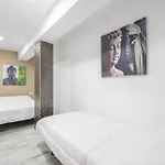 Castellana Chalet